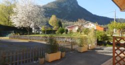 gite-le-nant-terrasse-vue-montagne